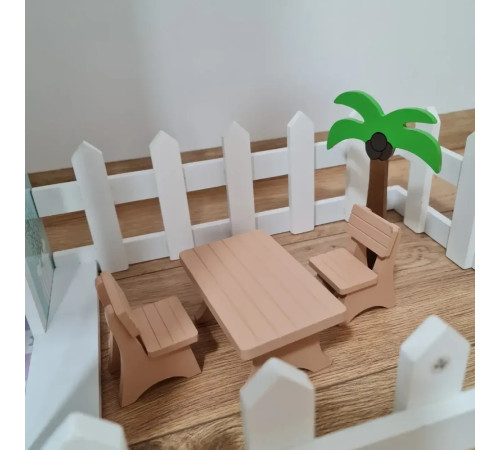 63321 casuta din lemn pentru papusi (114 cm)