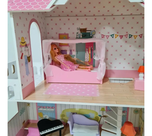 63321 casuta din lemn pentru papusi (114 cm)