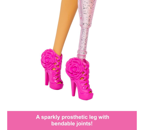 barbie hyv26 papusa cu proteza "barbie deluxe style" bruneta in costum roz