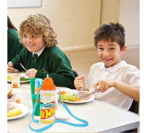 kids licensing hw00011 Бутылка тритановая с ремешком "hot wheels" (500 мл)