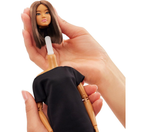 barbie jbh72 papusa "barbie basics model 01" bruneta intr-o rochie mini neagra