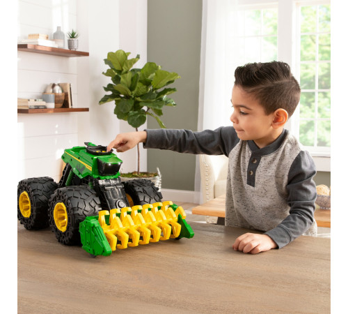 tomy 47329 Гигантский комбайн "monster treads"