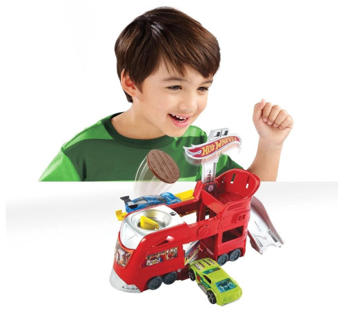 hot wheels fjn34 set de joacă pliabil cu o mașină (în sort)