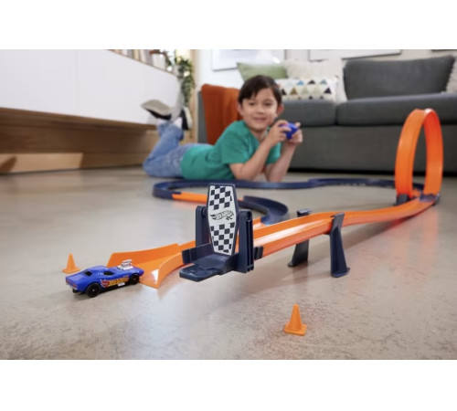 hot wheels hxx45 pista cu mașina cu telecomandă 