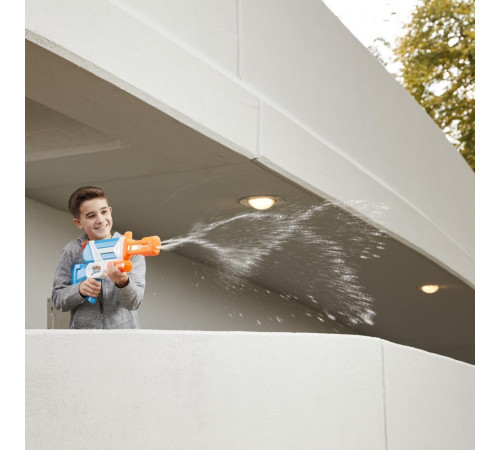 nerf f3884 blaster cu apă "super soaker twister"
