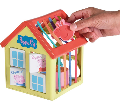 tomy e73528 Игрушка-сортер "Домик Свинки Пеппы"