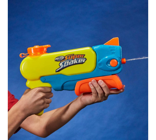 nerf f6397 Водный бластер "soaker wave spray water blaster"