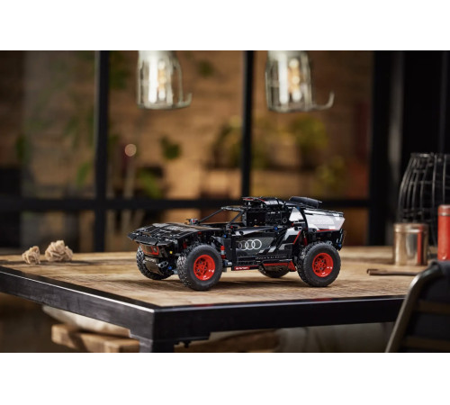lego technic 42160 Конструктор "audi rs q e-tron" (914дет.)