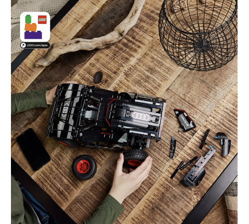 lego technic 42160 Конструктор "audi rs q e-tron" (914дет.)