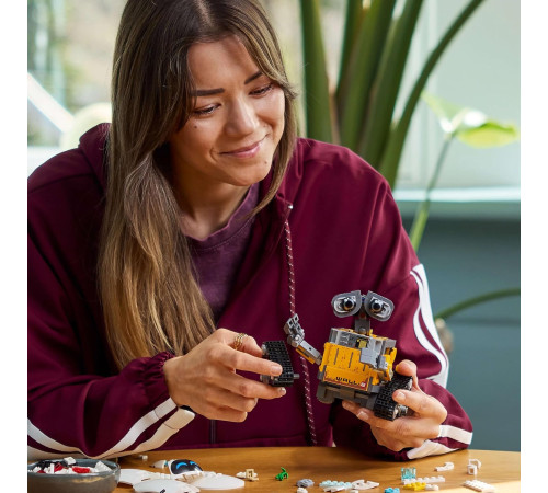 lego disney и pixar 43279 constructor "wall-e și eve" ( 811 el.)
