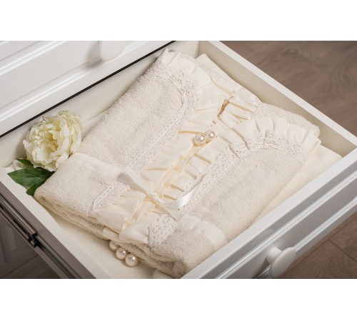 Dormi Baby Полотенце для крещения c кружевом dormi baby Полотенце для крещения c кружевом