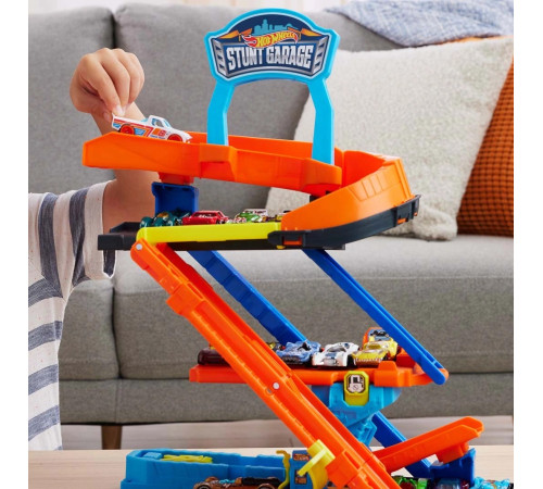 hot wheels jhl94 Гараж-трансформер для трюков