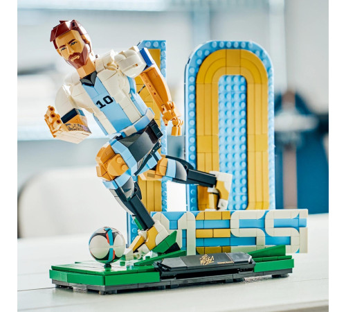 lego editions 43015 constructor "lionel messi &ndash; legendă a fotbalului" (958 el.)