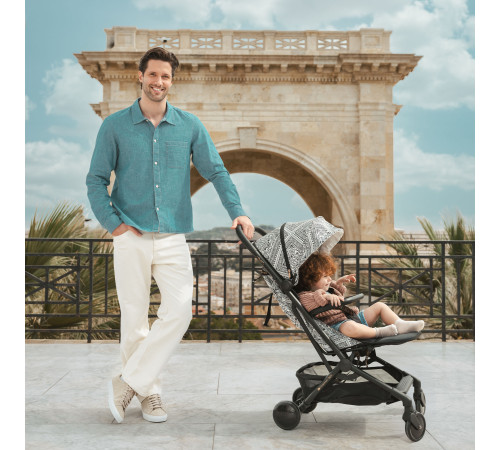 kinderkraft Прогулочная коляска pilot 2 (чёрный)