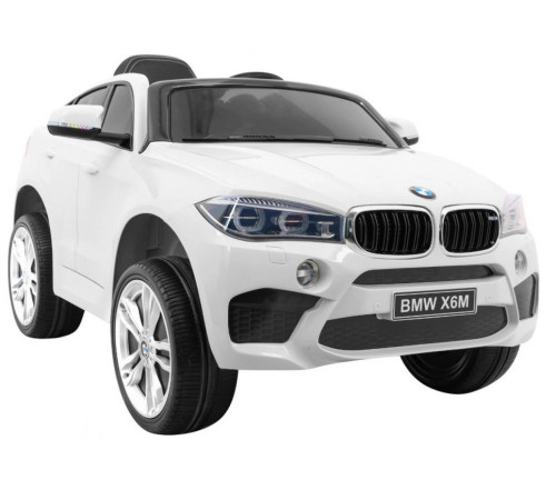 JJ2199/1 Masinuta electrica BMW X6M (alb)  jj2199/1 masinuta electrica bmw x6m (alb)