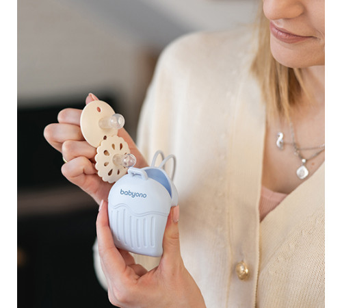 babyono-19631 Силиконовый контейнер для пустышки 1656/01 (голубой)