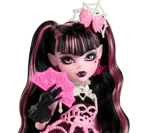 monster high jbg74 Кукла "Страшно-сладкий День рождения! Дракулауры"