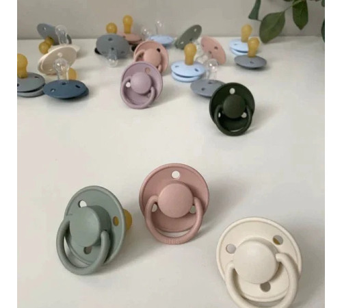 bibs Пустышка круглая силиконовая de lux (0-36 м.) pale butter