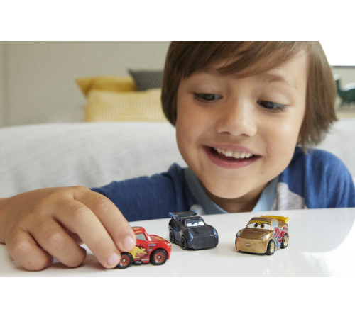 mattel gkg01 set de 3 mașini de bază din filmul "cars" (in sort.)