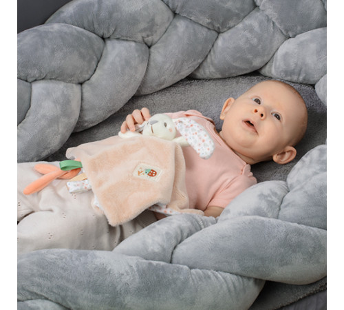 babyono-769 1539 Мягкая игрушка-платок "Зайчик"