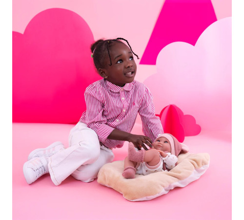 llorens 73816 Кукла "nica recien nacida cojin" (40 см)