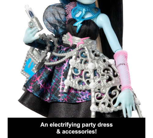 monster high jbg75 Кукла Фрэнки Штейн "Страшный и милый день рождения"