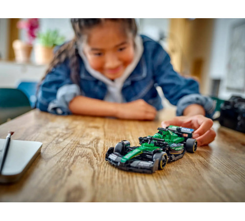 lego speed champions 77245 constructor "aston martin aramco f1 amr24" (269 el.)