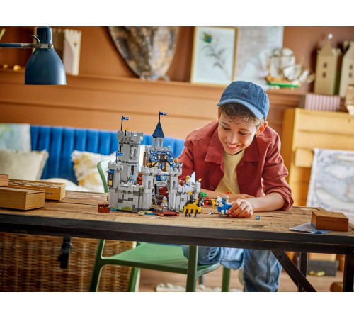 lego creator 31168 Конструктор 3-в-1 "Средневековый замок" (1371 эл.)