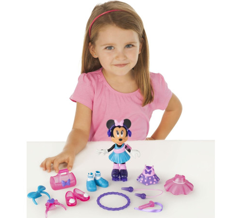 disney 182929 Кукла Минни с аксессуарами "gym fun"