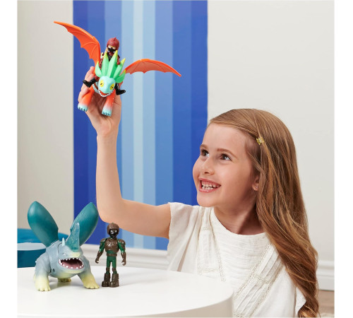 spin master 6066720 set "the nine realms alex and feathers"