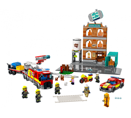 lego city 60321 Конструктор  "Пожарная команда" (766 дет.)