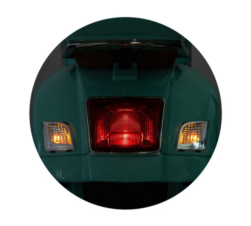 chipolino elmve0251tg motocicletă pe baterie vespa gts super teal green