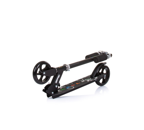 chipolino trotineta "sharky" (6+) dssha0236bk black
