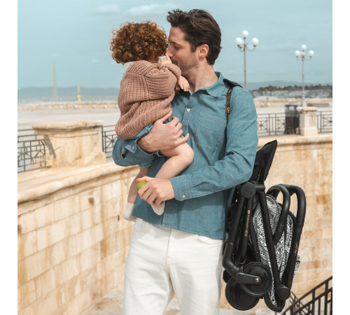 kinderkraft Прогулочная коляска pilot 2 (чёрный)