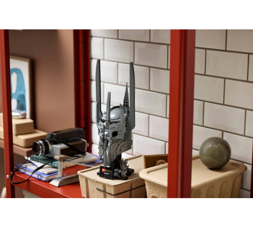 lego icons 11373 constructor "stăp&acirc;nul inelelor: casca lui sauron" (538 el.) 