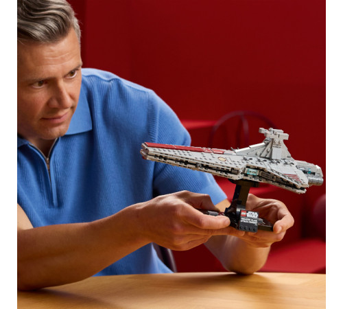 lego star wars 75441 constructor "cruiser de atac clasa venator" (643 el.)