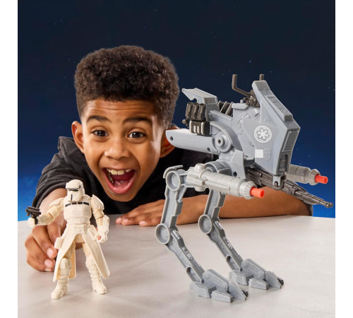 star wars g2840 set de joacă "vehicul at-rt și pilot imperial" (21 cm)