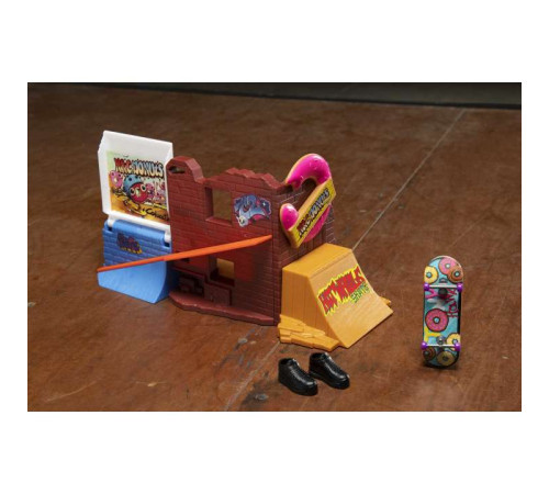 hot wheels hgt91 Игровой набор "skate donut" (в асс.)
