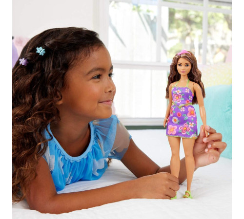 barbie jjn57 păpușă barbie "fashionistas № 244" &icirc;ntr-o rochie florală fără spate