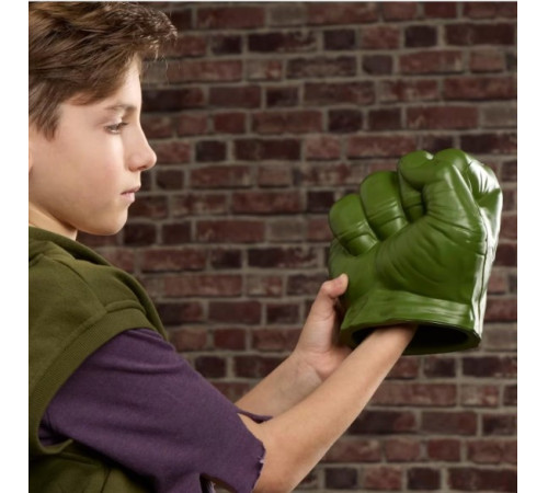 spider-man g3594 set de joacă "pumnii moi ai lui hulk"