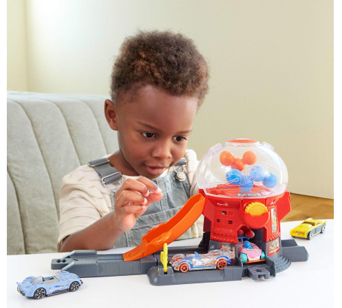 hot wheels jbm62 Игровой набор "Спиральная атака Змеи"