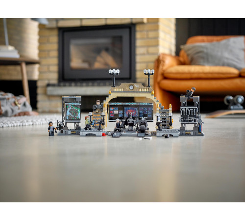 lego super heroes 76183 constructor "batcave: fight with the riddler" (581 el.)