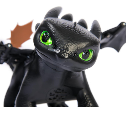 Spin Master 6072727 D Интерактивная фигурка "Беззубик" (60 звуков) spin master 6072727 d Интерактивная фигурка "Беззубик" (60 звуков)