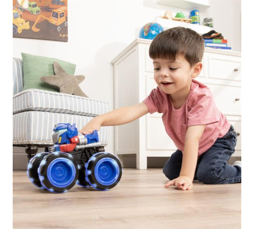 tomy 47423 mașină "optimus prime" cu roți roți mari luminoase
