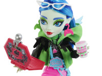 monster high hnf81 Игровой набор "Гулии" серия "Секреты в шкафу"