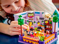 lego friends 41747 constructor "heartlake city community kitchen" (695el.)