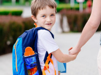 kids licensing hw00011 Бутылка тритановая с ремешком "hot wheels" (500 мл)