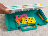 fisher-price jdl70 tablă de desen "desenează și învață"