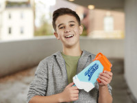 nerf f3889 blaster cu apă "super soaker torrent"