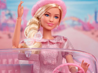 barbie jbj53 Коллекционная кукла "the move" в розовом пышном платье